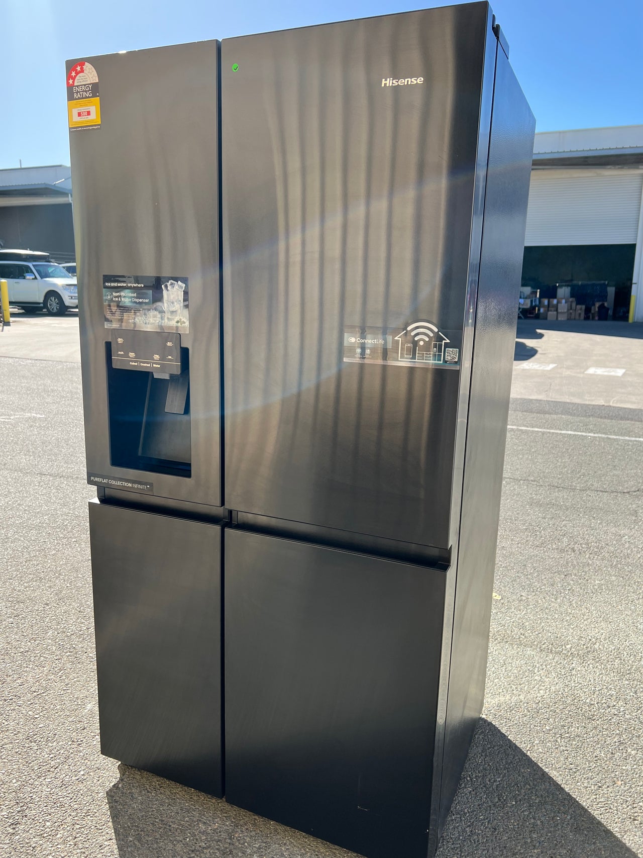 Factory second Hisense HRSBS632BW 632L Wi-Fi Side by Side Fridge (Black Steel) non plumber ice maker & water dispenser - Second Hand Appliances Geebung