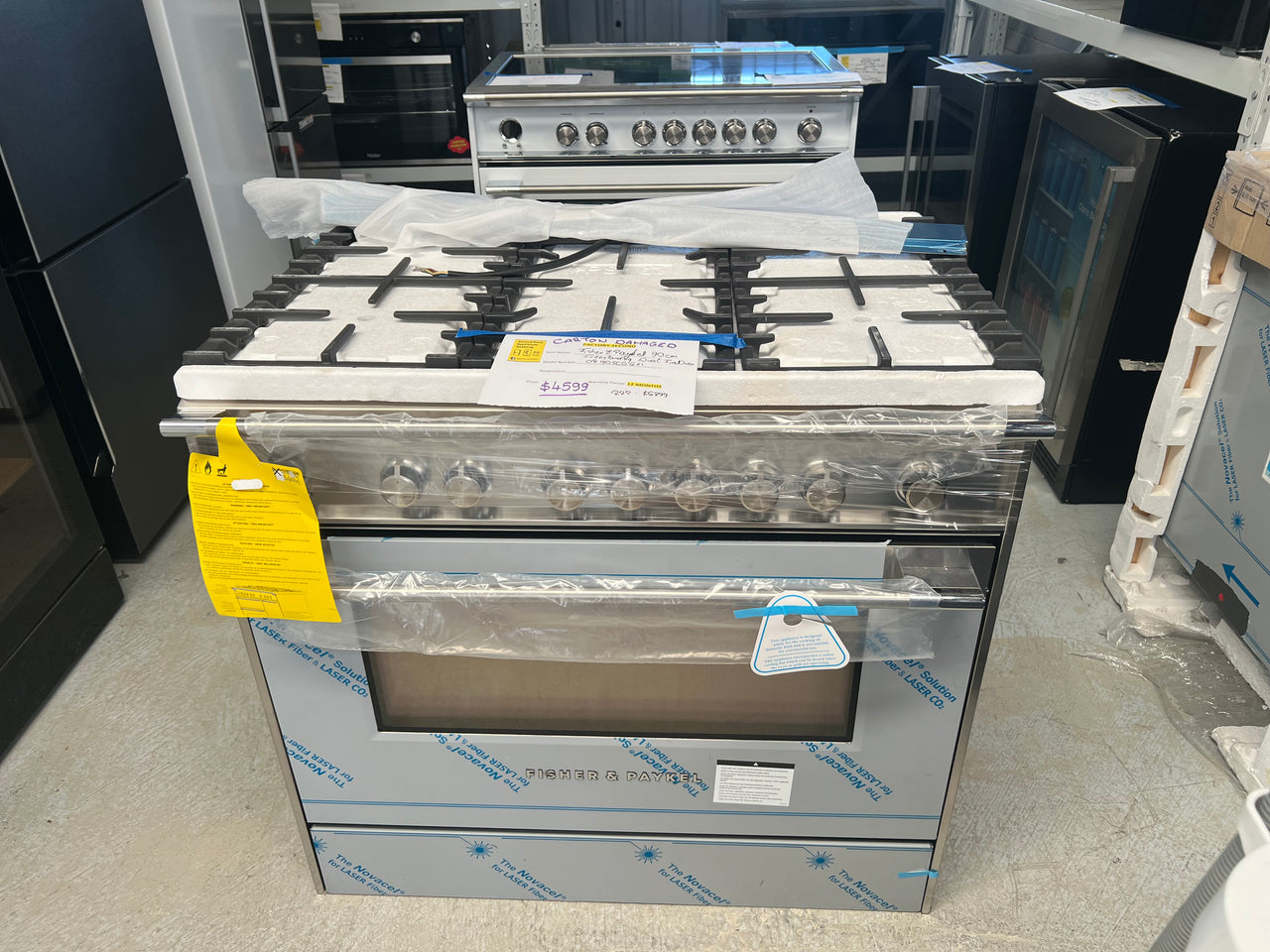 Carton damaged Fisher&Paykel 90cm Classic Style Freestanding Dual Fuel Oven/Stove OR90SCG6X1 - Second Hand Appliances Geebung