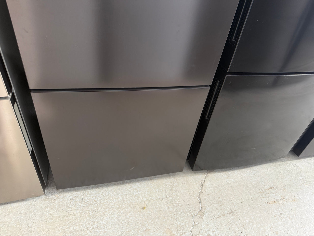 Deal of the month/ TCL Fridge + Washer Combo Deal – 416L Bottom Mount Fridge + 9kg Top Load Washing Machine - Second Hand Appliances Geebung