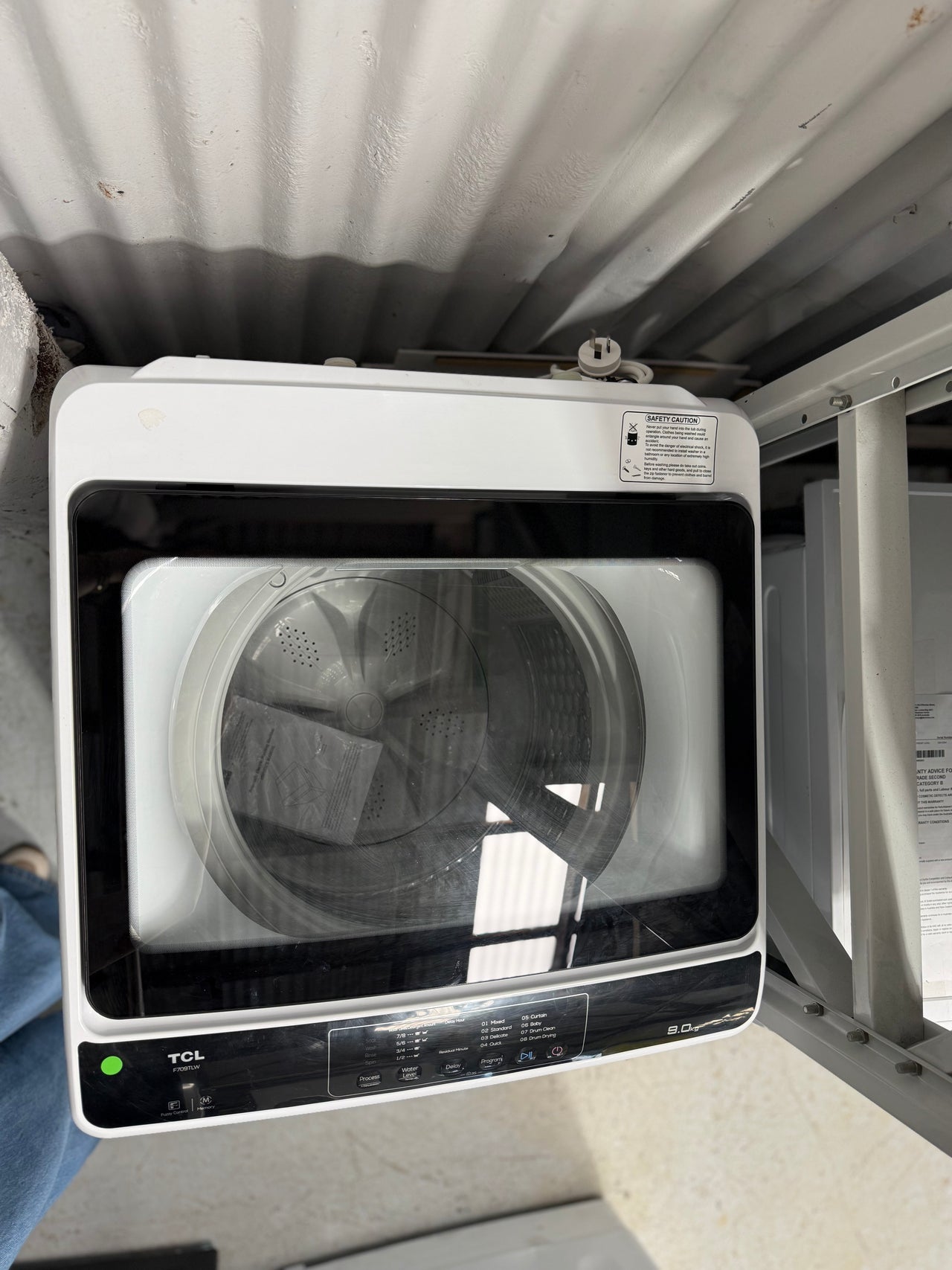 Deal of the month/ TCL Fridge + Washer Combo Deal – 416L Bottom Mount Fridge + 9kg Top Load Washing Machine - Second Hand Appliances Geebung