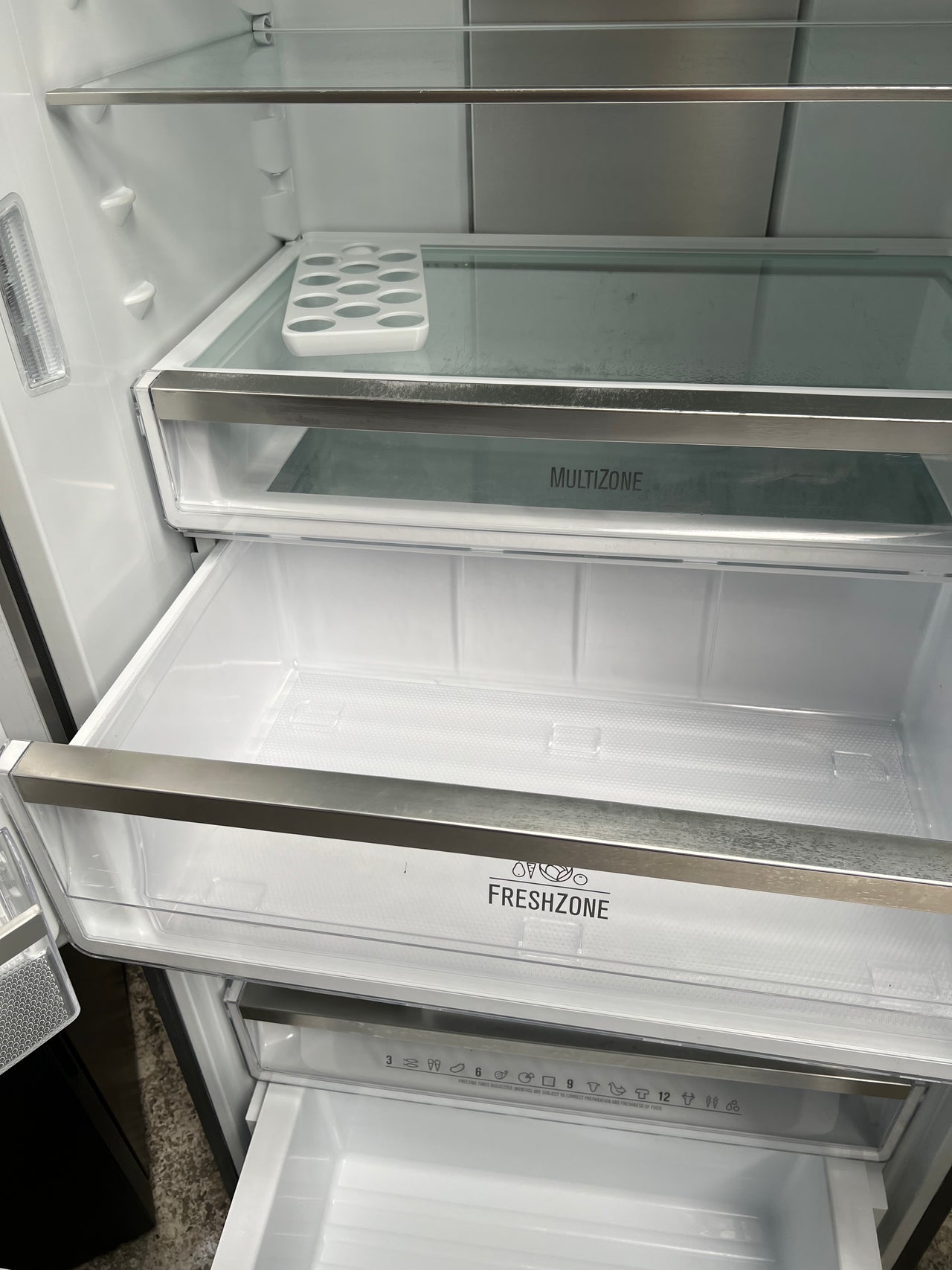 Second hand Electrolux 524L French Door Fridge EHE5267SA Second Hand