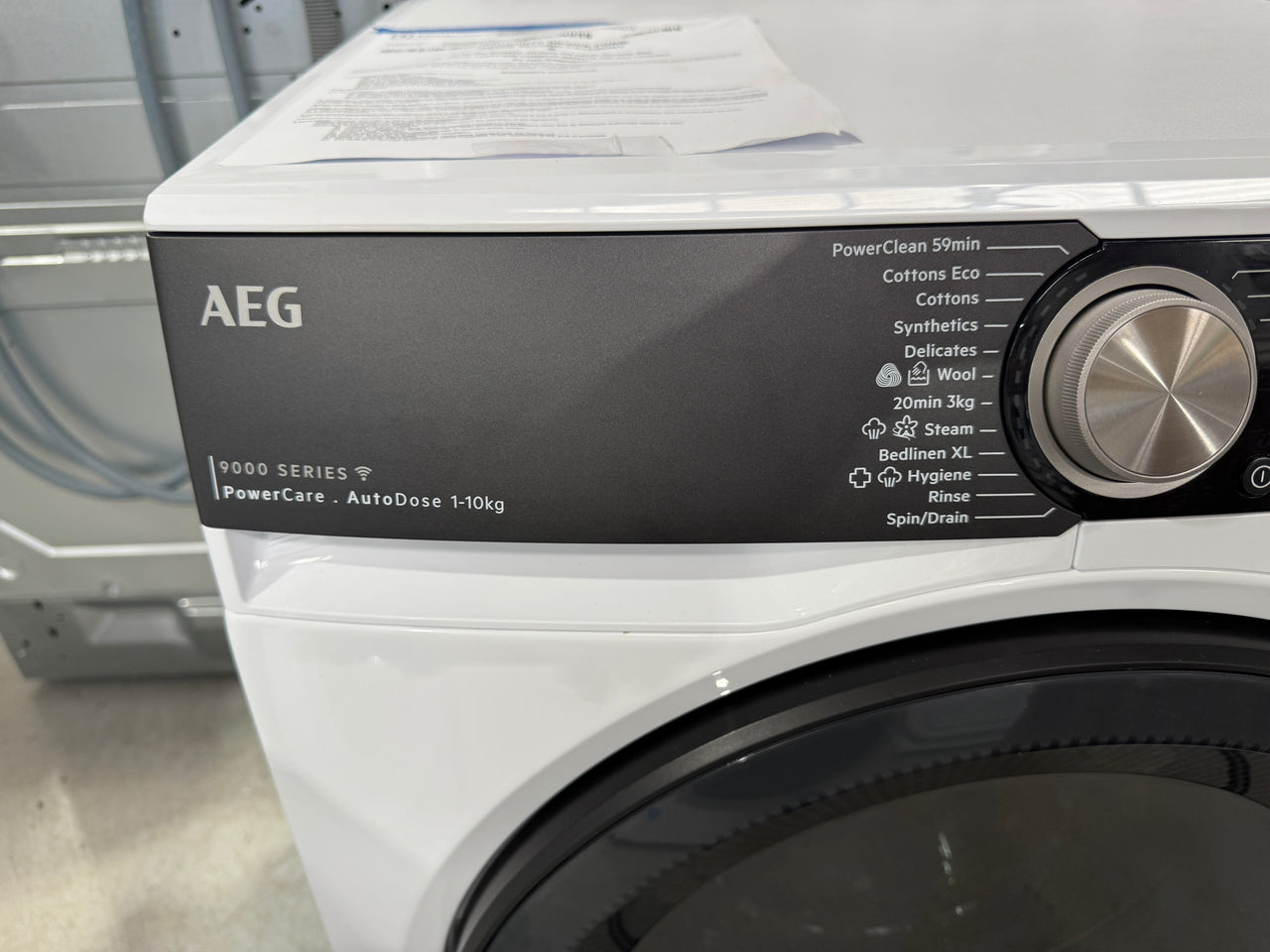 Factor second AEG 10 kg 9000 Series Front Load Washing Machine – Model: LF951608Q - Second Hand Appliances Geebung