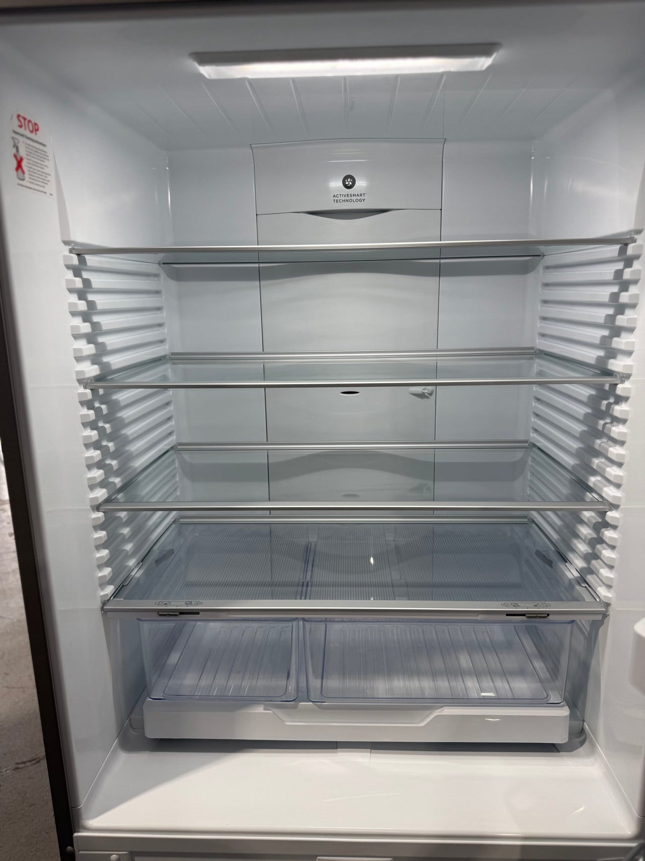 Factory Second 494l ActiveSmart Fisher & Paykel Fridge RF522BRPX6 - Second Hand Appliances Geebung