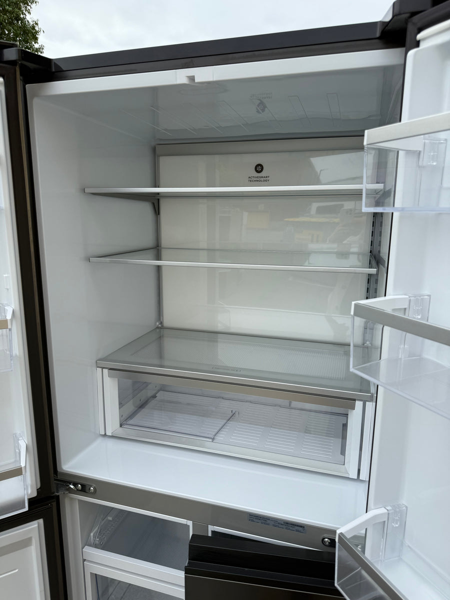 Factory Second Fisher&Paykel 498L Quad Door Refrigerator Model: RF500QNB1 - Second Hand Appliances Geebung