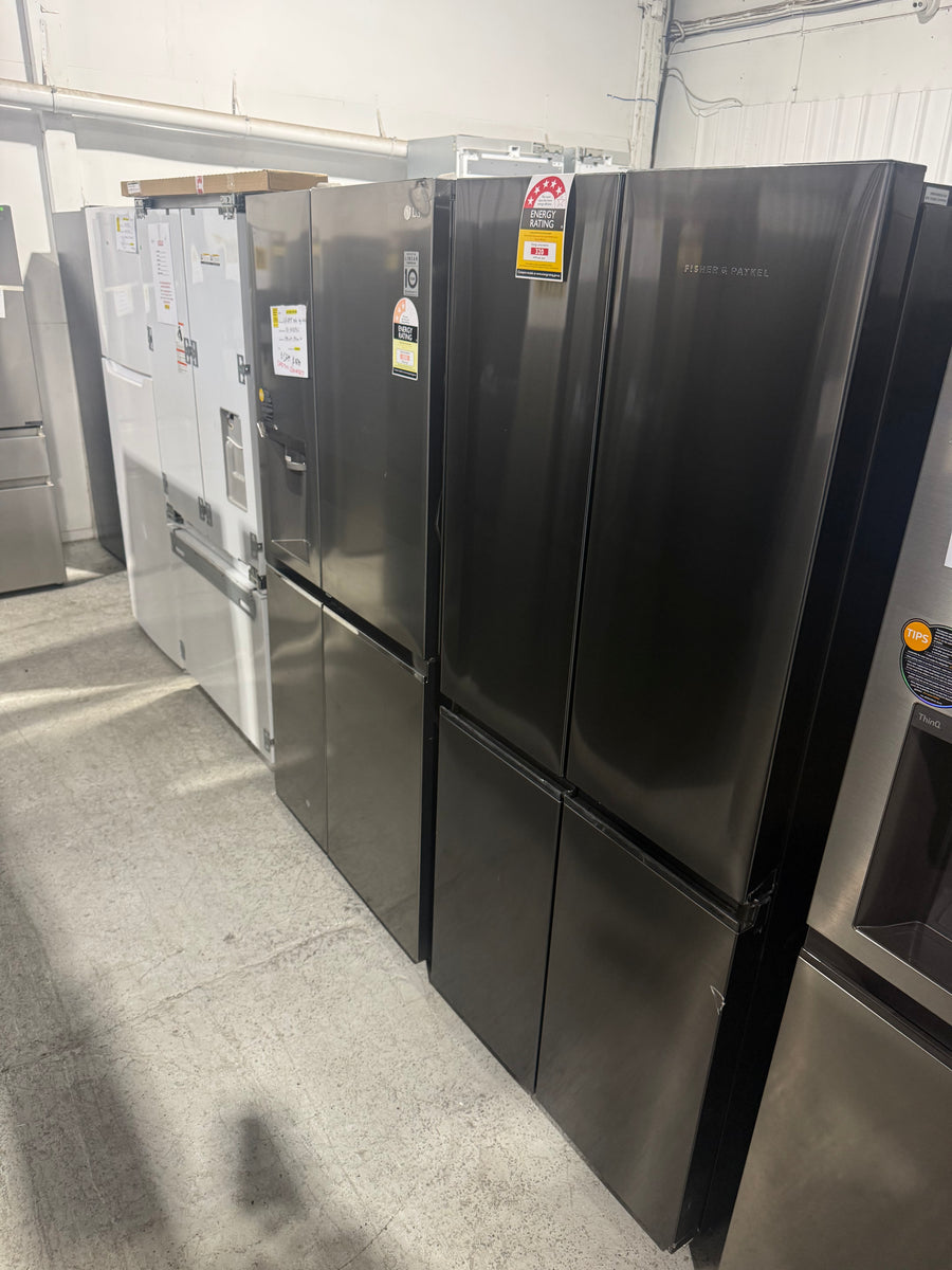 Factory Second Fisher & Paykel 498L Series 7 Quad Door Refrigerator – Black Stainless Steel  Model: RF500QNB1 - Second Hand Appliances Geebung