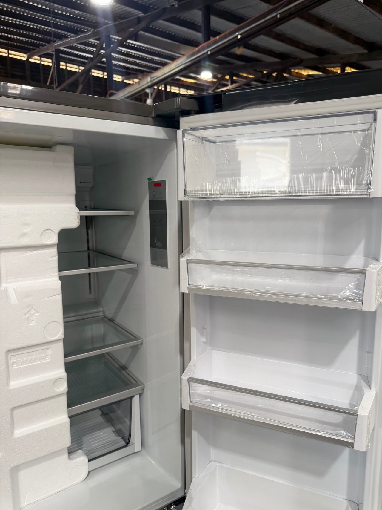 Factory Second Fisher & Paykel 538L Quad Door Refrigerator with Ice & Water    Model: RF605QNUVB1 - Second Hand Appliances Geebung