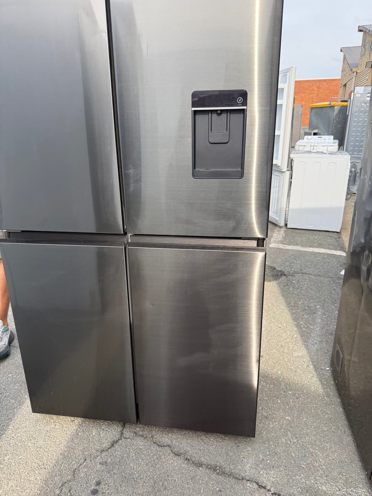 Factory Second Fisher & Paykel 538L Quad Door Refrigerator with Ice and Water Black Stainless Steel RF605QNUVB1 - Second Hand Appliances Geebung