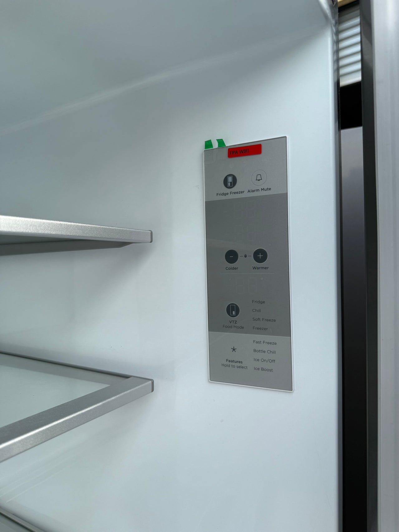 Factory Second Fisher & Paykel 538L Quad Door Refrigerator with Ice and Water Black Stainless Steel RF605QNUVB1 - Second Hand Appliances Geebung