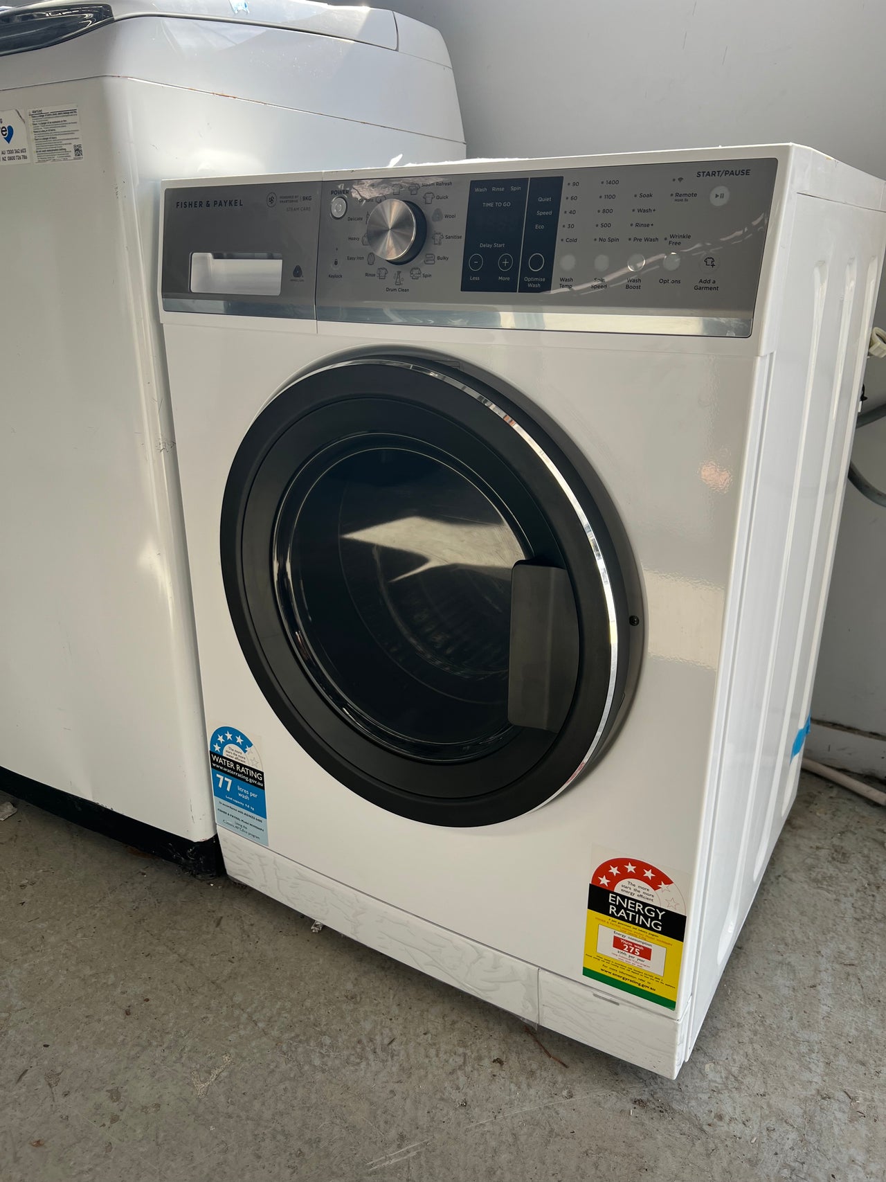 Factory Second Fisher & Paykel 9kg Series 7 Front Load Washing Machine with Steam Care - White - Second Hand Appliances Geebung