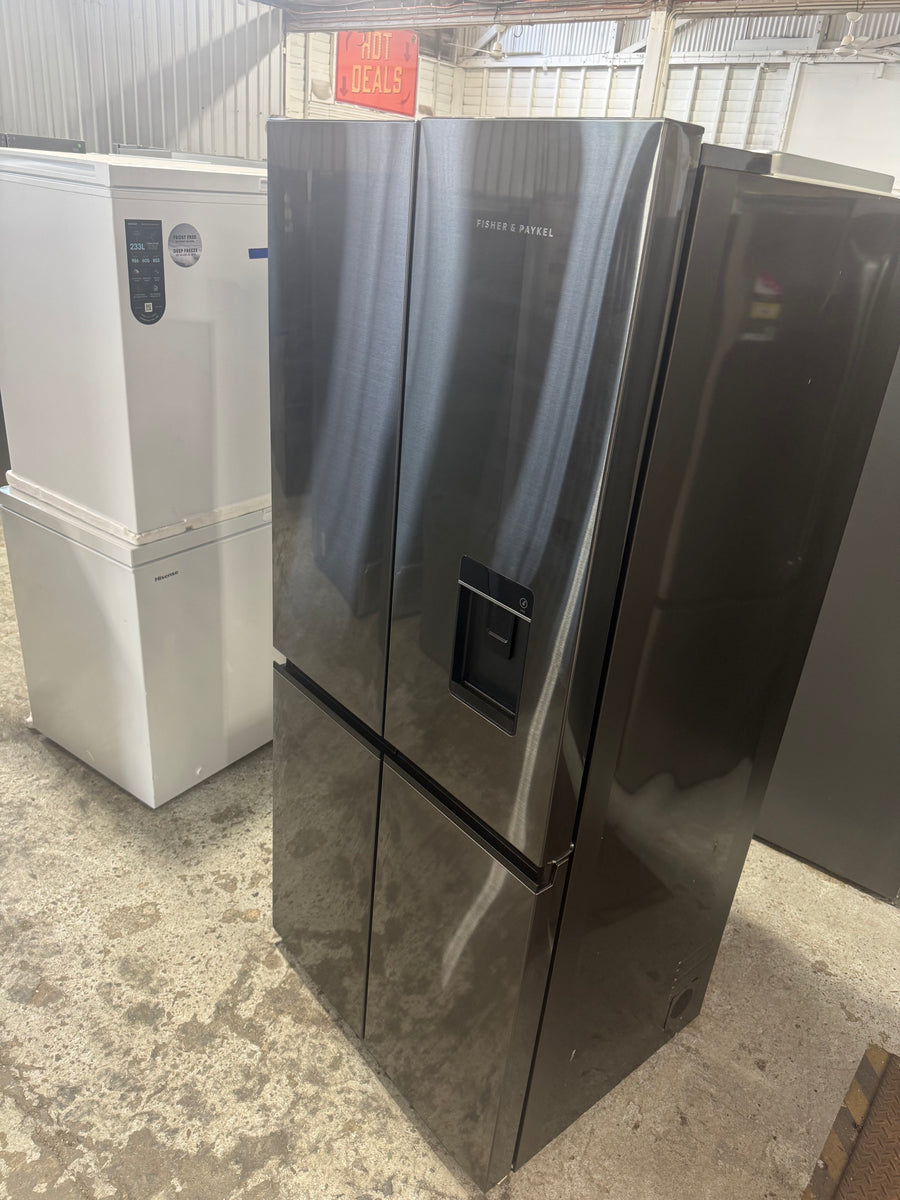 Factory Second Fisher & Paykel RF500QNUB1 498L Quad Door Fridge – Black Stainless Steel - Second Hand Appliances Geebung