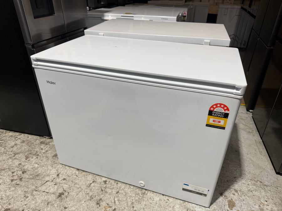 Factory Second Haier 301L Hybrid Chest Freezer – White  Model: HCF300W - Second Hand Appliances Geebung