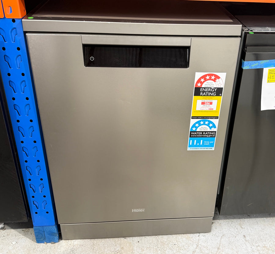 Factory Second Haier 600 Series Freestanding Dishwasher – Satina (HDW15F4S1) - Second Hand Appliances Geebung