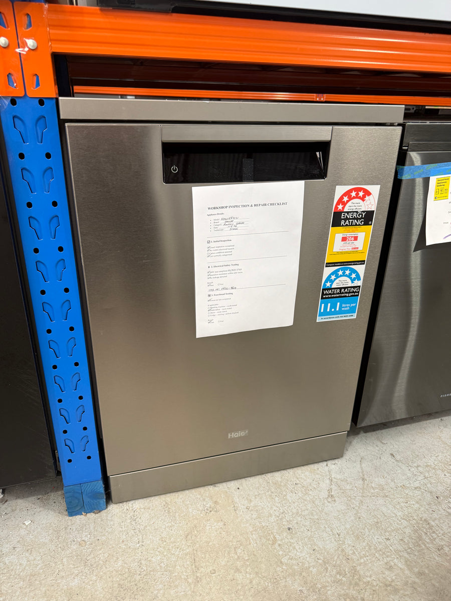Factory Second Haier 600 Series Freestanding Dishwasher – Satina (HDW15F4S1) - Second Hand Appliances Geebung