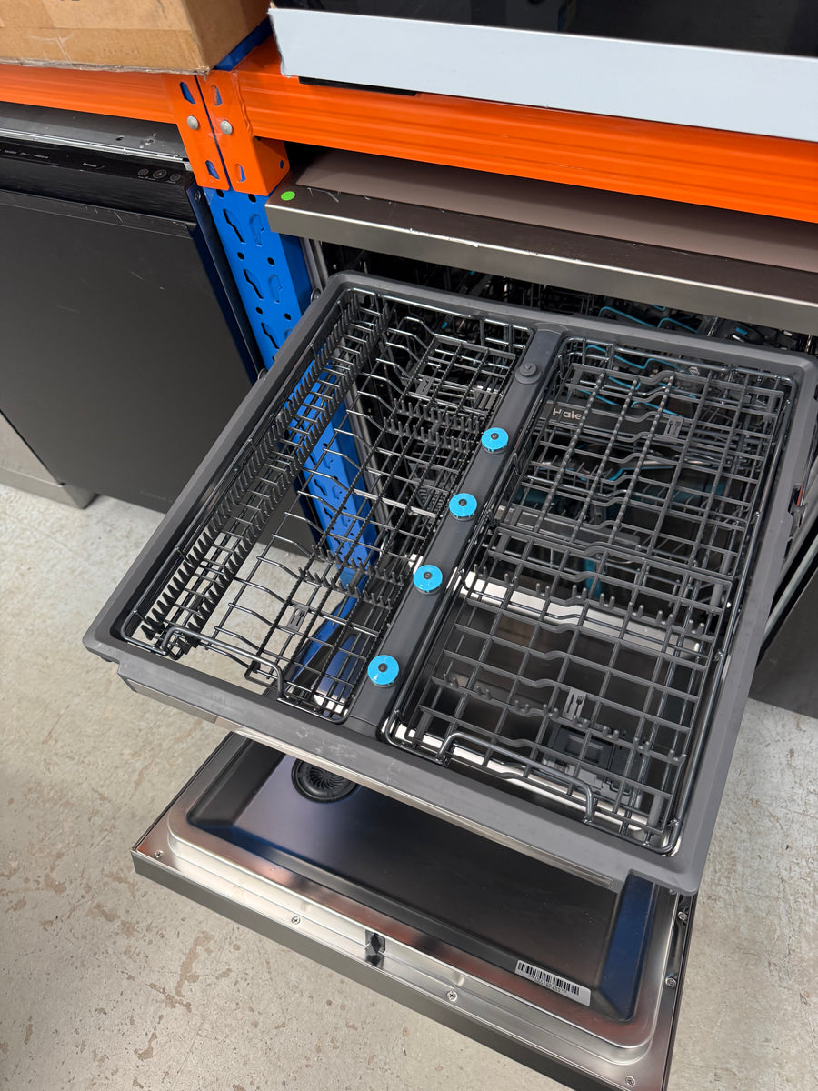 Factory Second Haier 600 Series Freestanding Dishwasher – Satina (HDW15F4S1) - Second Hand Appliances Geebung
