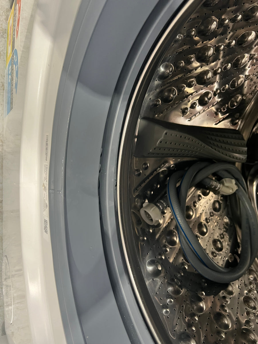 Factory Second Hisense 10kg Front Load Washer HWFS1015E - Second Hand Appliances Geebung
