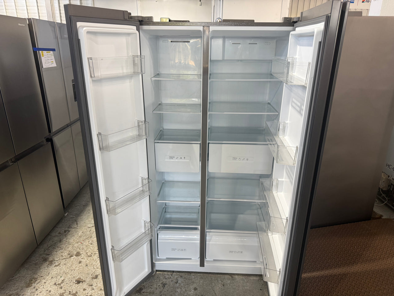 Buy Factory Second TCL 505L Side-by-Side Refrigerator – Grey (P525SBC) |  | [product_variant] | Second Hand Appliances Geebung Brisbane