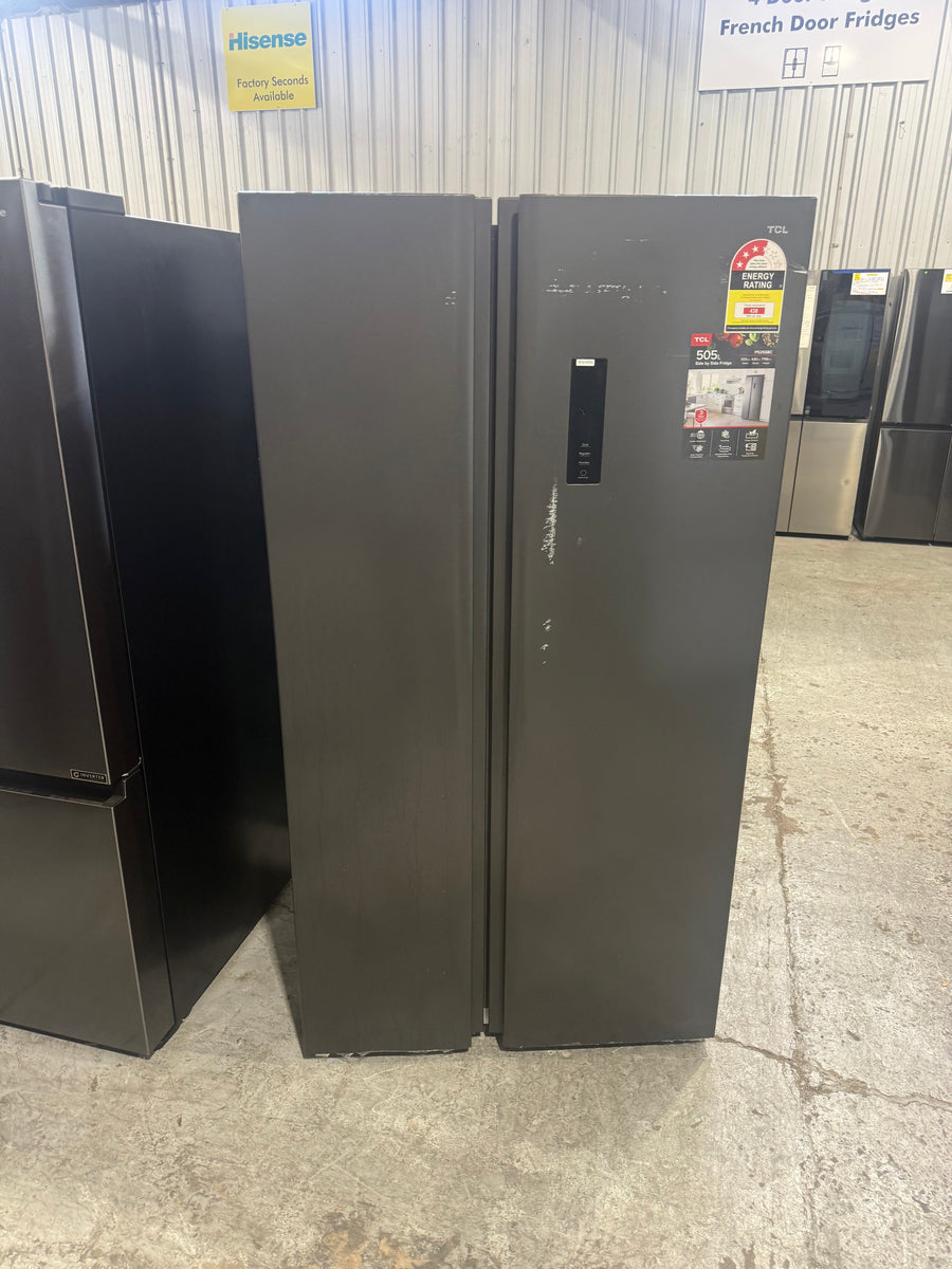 Factory Second TCL 505L Side-by-Side Refrigerator – Grey (P525SBC) - Second Hand Appliances Geebung