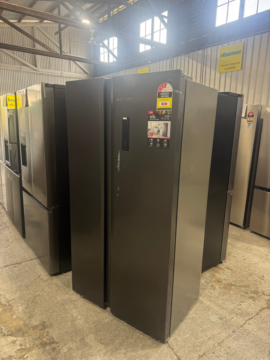 Factory Second TCL 505L Side-by-Side Refrigerator – Grey (P525SBC) - Second Hand Appliances Geebung