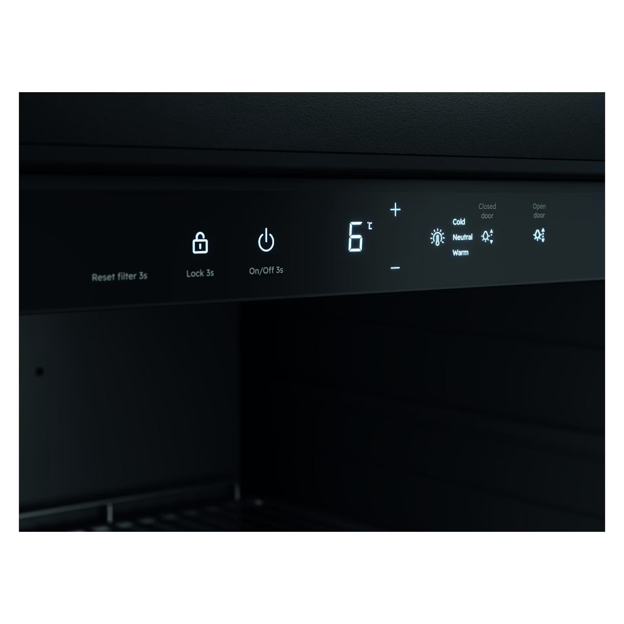 Factory Second Vintec 141 Can Beverage Centre – Black Glass (VBS820SCB-X) - Second Hand Appliances Geebung
