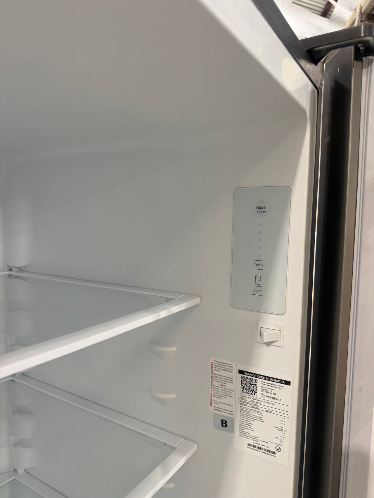 Factory Second Westinghouse 496L Bottom Mount Fridge – Stainless Steel (WBE5300SC) - Second Hand Appliances Geebung