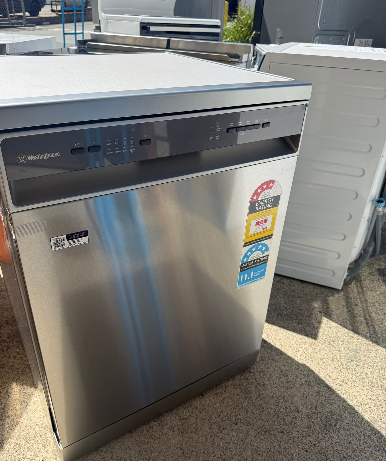 Factory Second Westinghouse WSF6606XC 60cm Freestanding Dishwasher(NAT) - Second Hand Appliances Geebung