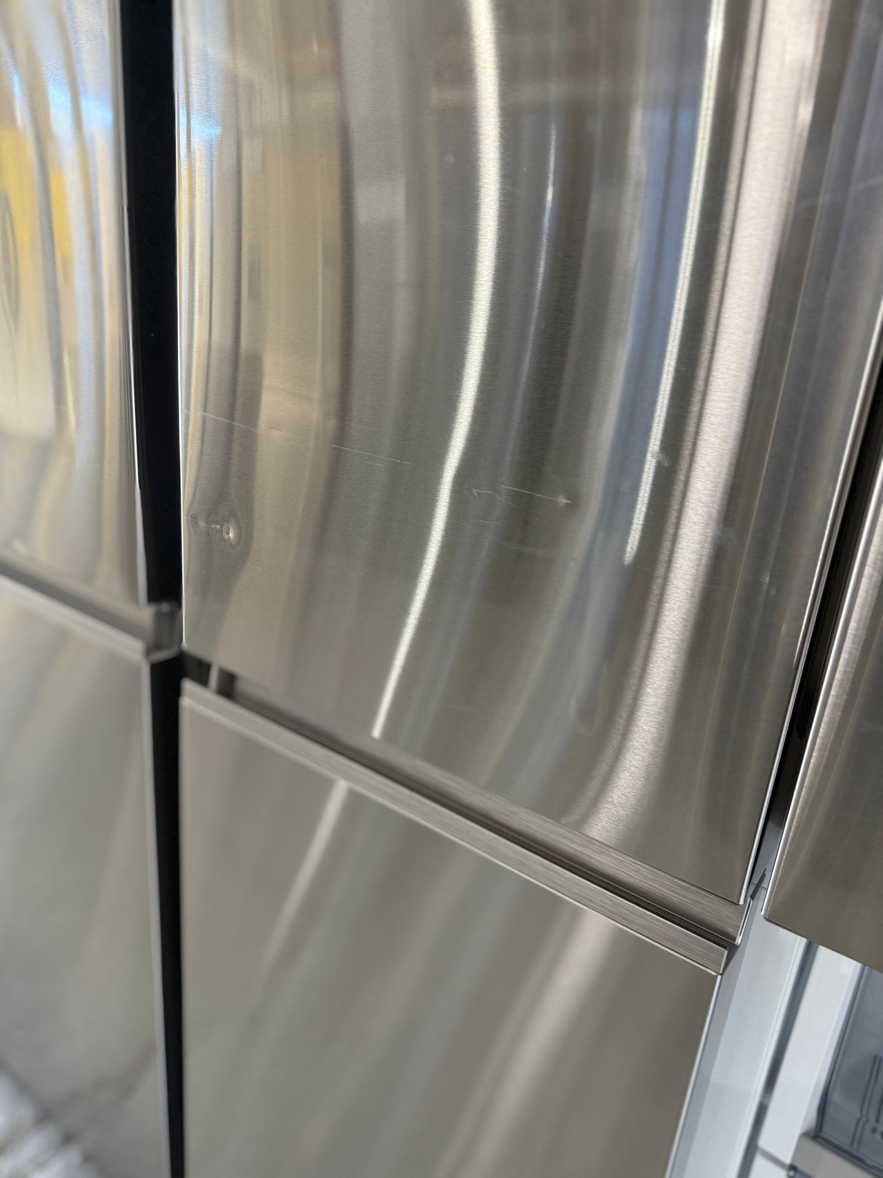 Factory second 538l Fisher&Paykel quad door refrigerator-freezer RF605QNUVX1 - Second Hand Appliances Geebung