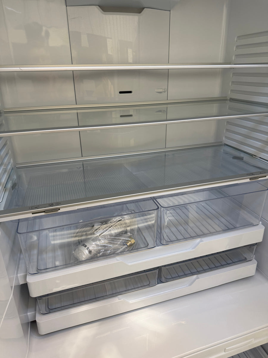 Factory second 569l Fisher&Paykel French Door Fridge Model: RF610ADUB5 - Second Hand Appliances Geebung