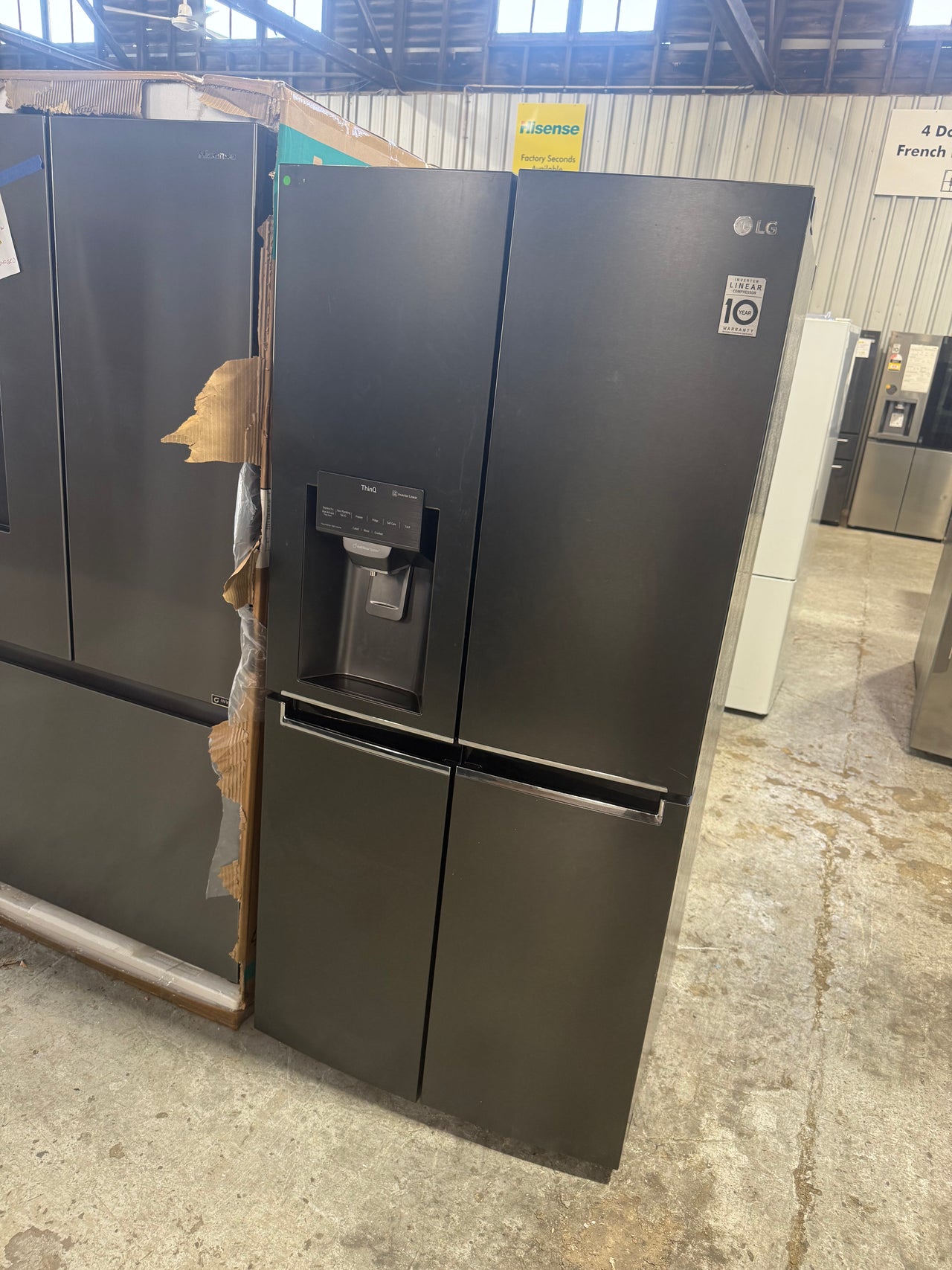 Factory second 570L Slim French Door Fridge with Non Plumbed Ice &Water - Matte Black - Second Hand Appliances Geebung