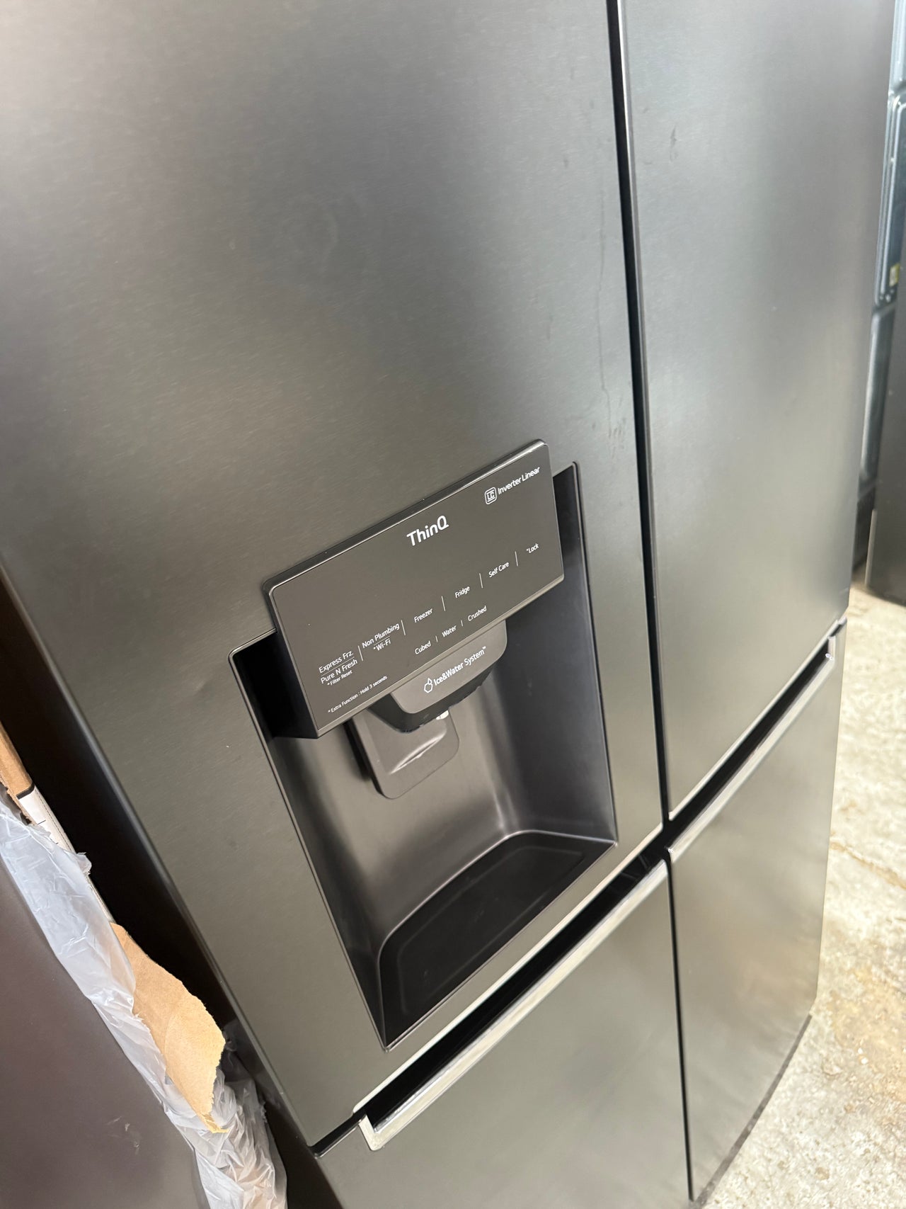 Factory second 570L Slim French Door Fridge with Non Plumbed Ice &Water - Matte Black - Second Hand Appliances Geebung