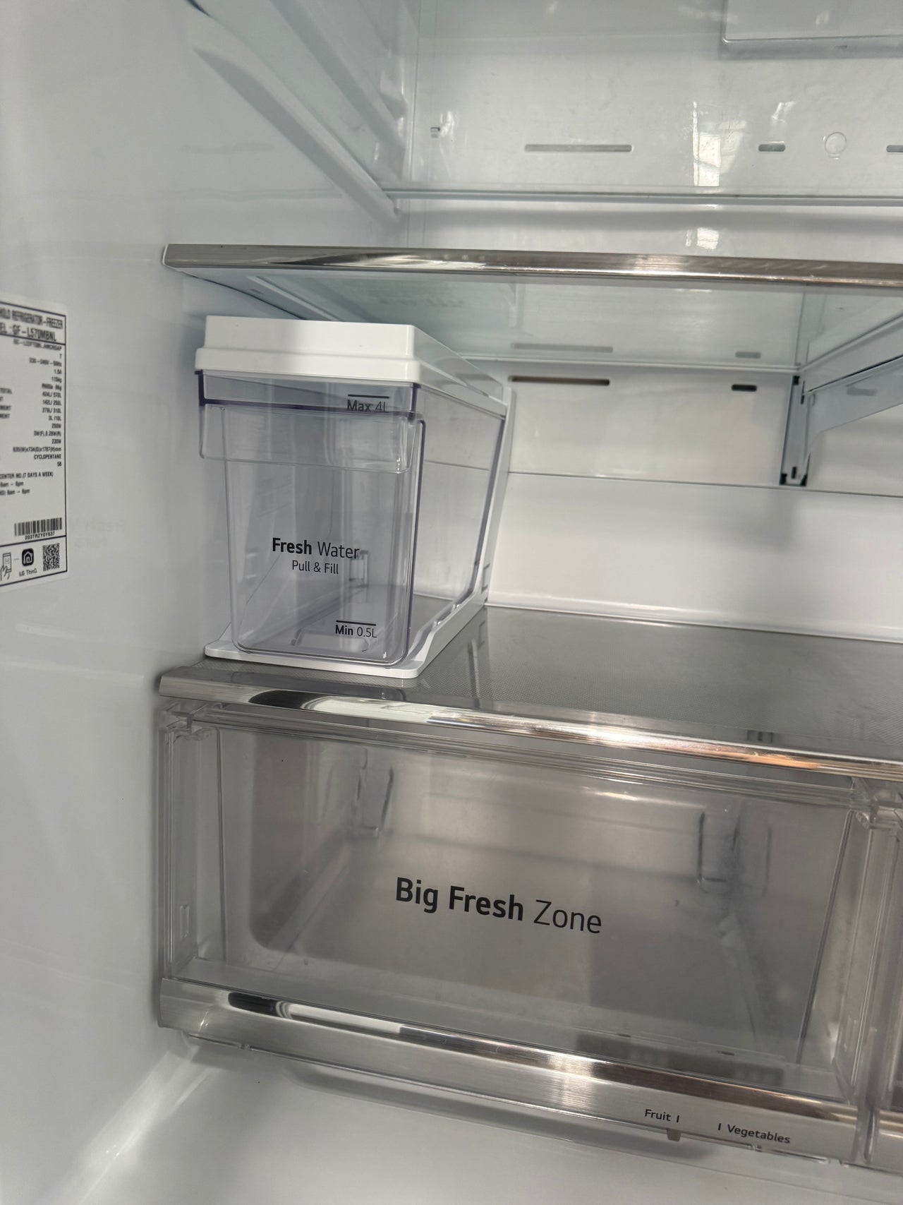 Factory second 570L Slim French Door Fridge with Non Plumbed Ice &Water - Matte Black - Second Hand Appliances Geebung