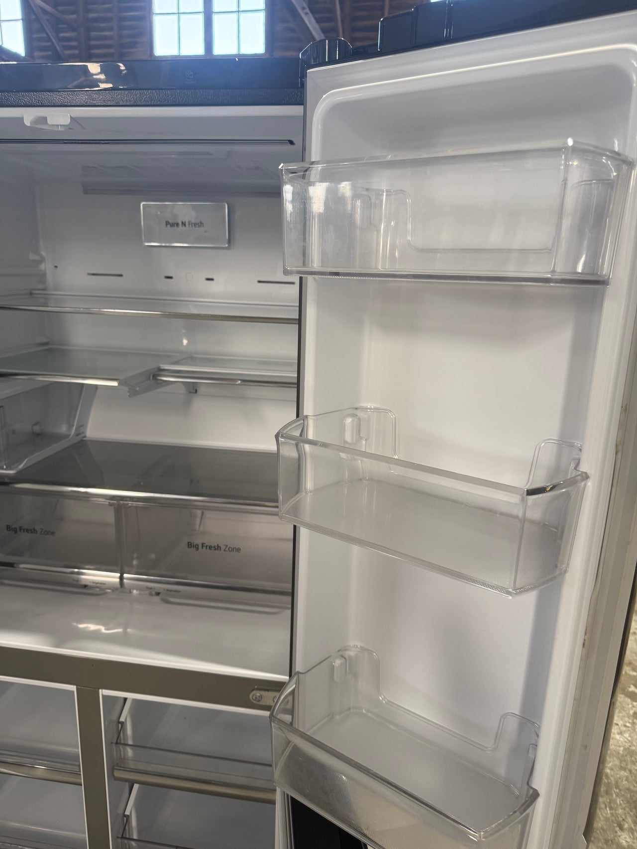 Factory second 570L Slim French Door Fridge with Non Plumbed Ice &Water - Matte Black - Second Hand Appliances Geebung