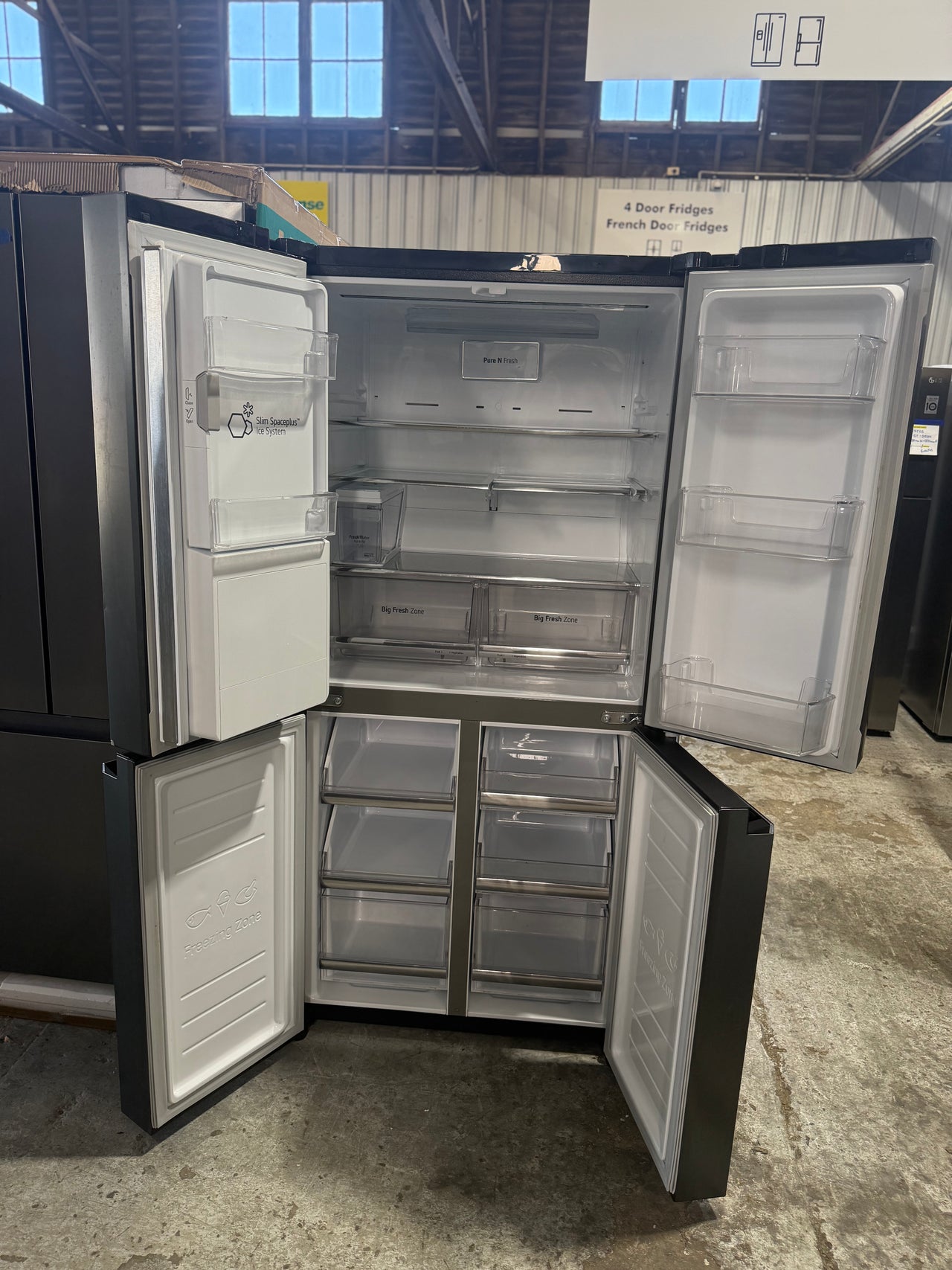 Factory second 570L Slim French Door Fridge with Non Plumbed Ice &Water - Matte Black - Second Hand Appliances Geebung