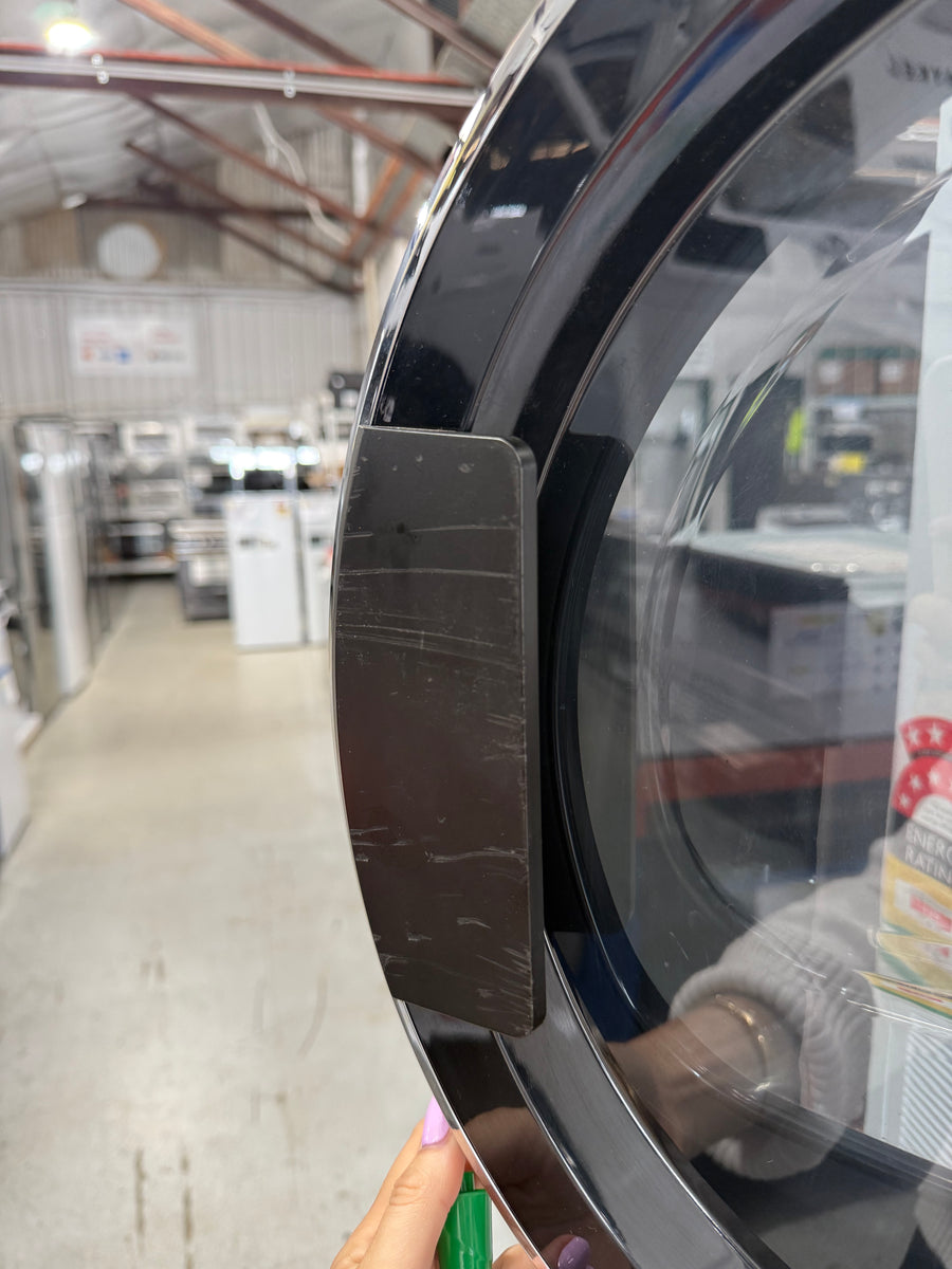 Factory second 9kg Fisher&Paykel Heat Pump Dryer DH9060P2 - Second Hand Appliances Geebung