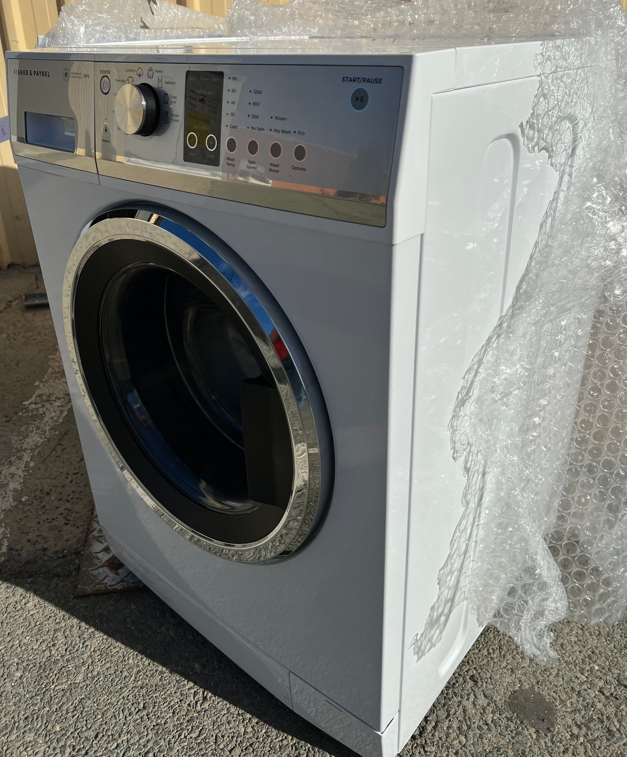 Factory second 9kg Fisher&Paykel front loader WH9060J3 - Second Hand Appliances Geebung