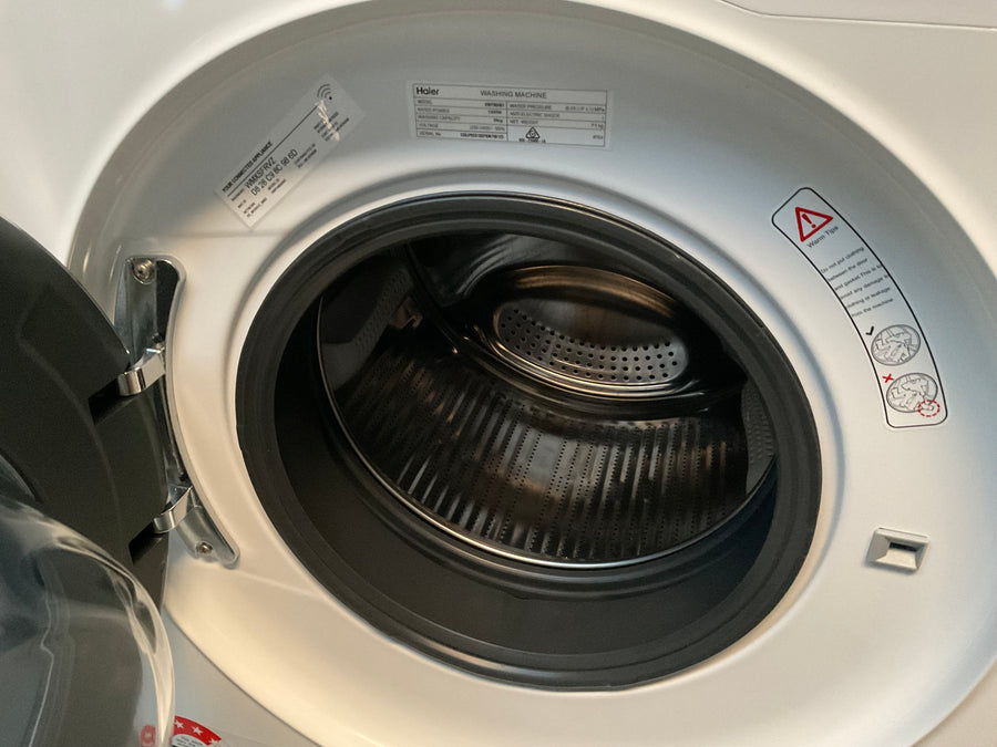 Factory second 9kg Front Loader Washer HWF90AN1 - Second Hand Appliances Geebung