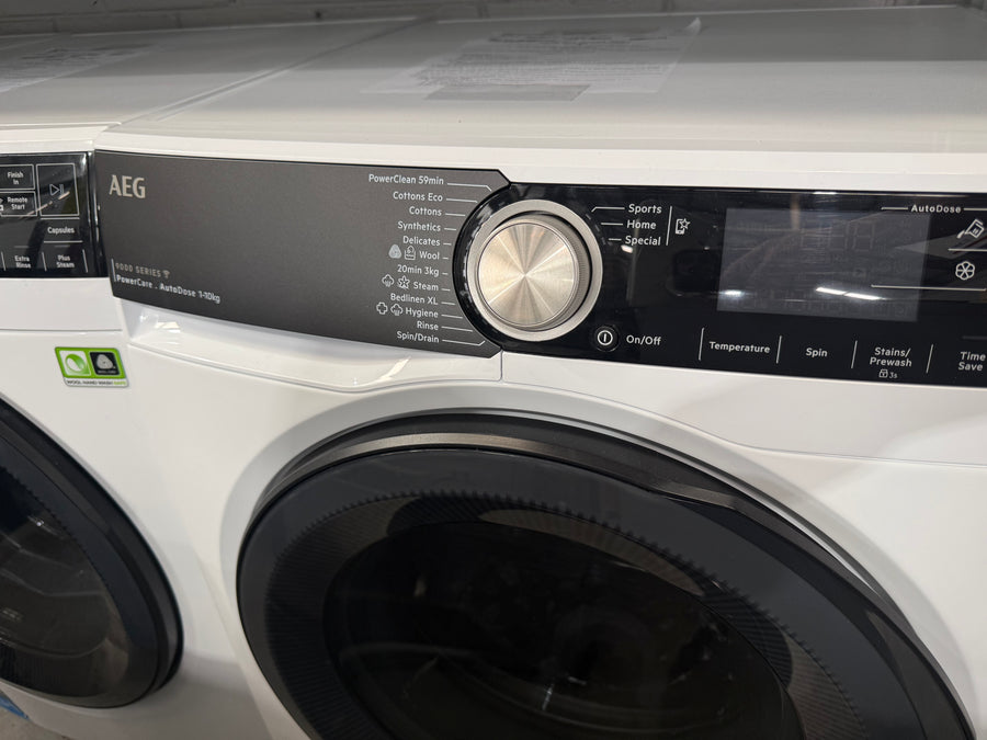 Factory second AEG 10kg 9000 Series Front Load Washing Machine  Model: LF9516O8Q - Second Hand Appliances Geebung