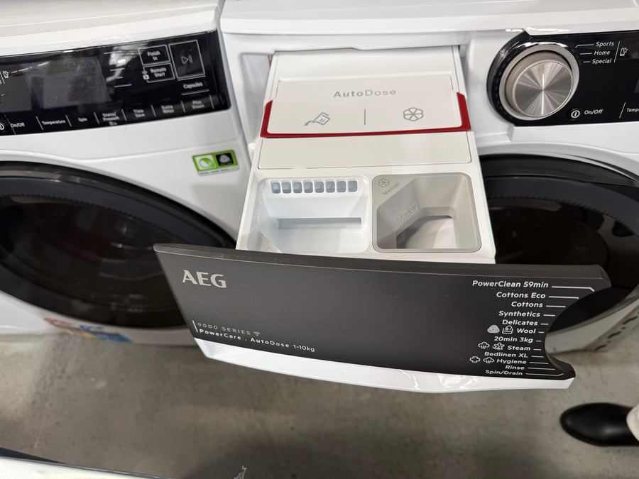 Factory second AEG 10kg 9000 Series Front Load Washing Machine  Model: LF9516O8Q - Second Hand Appliances Geebung