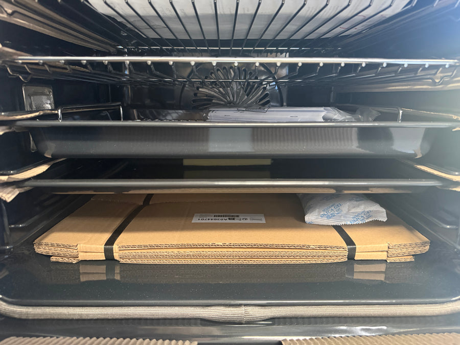 Factory second AEG 600mm SenseCook Pyrolytic Oven - Matte Black BPK94733PT (NAT) - Second Hand Appliances Geebung