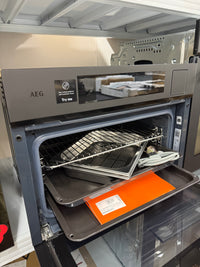 Thumbnail for Factory second AEG 60cm 9000 Series Compact SteamPro Built-In Combi-Steam Oven NKB9A82KT - Second Hand Appliances Geebung