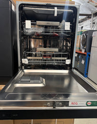 Thumbnail for Factory second AEG 60cm Built-Under ComfortLift Dishwasher Matte Black – FUF9490SMA - Second Hand Appliances Geebung