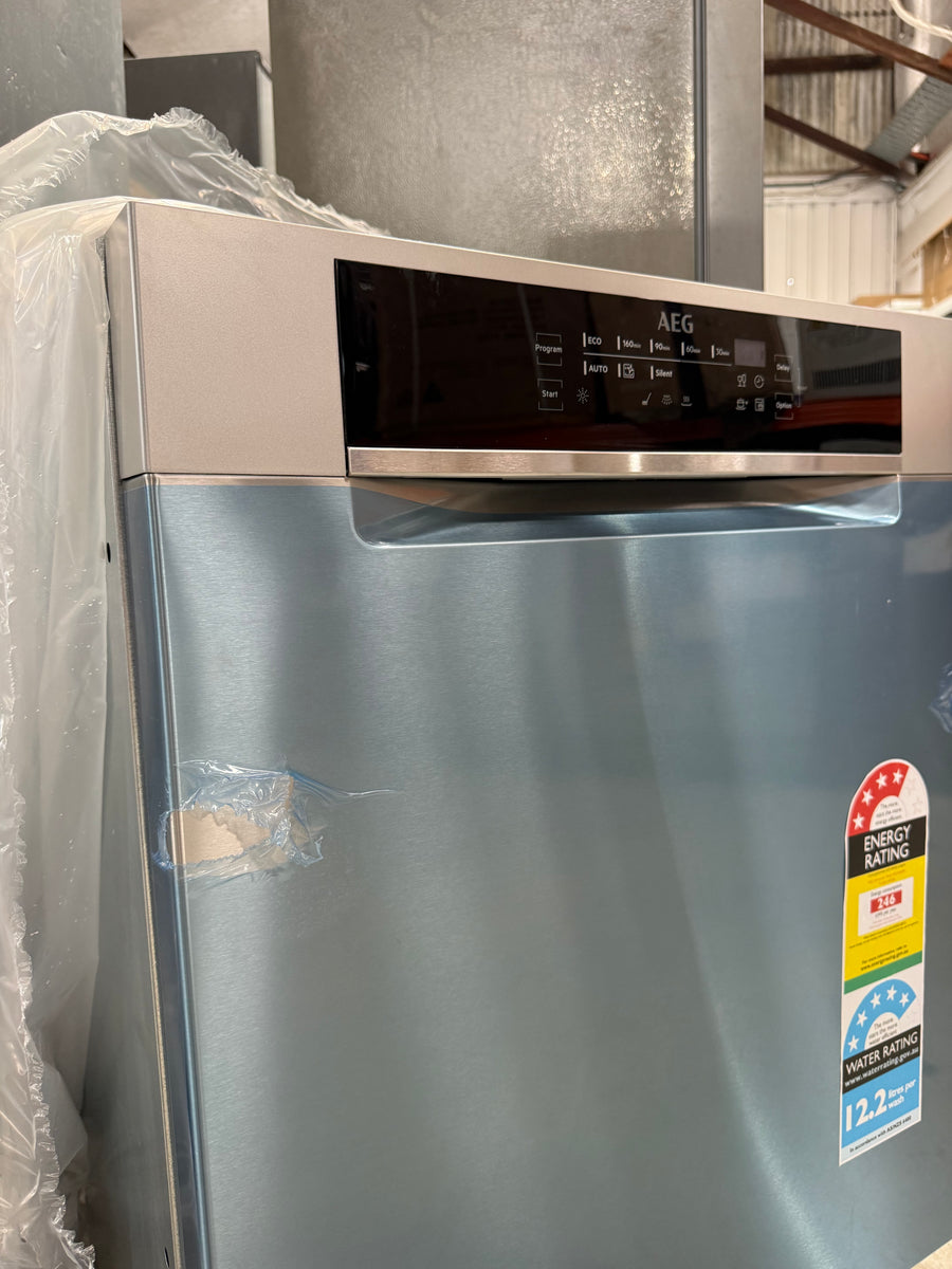 Factory second AEG 60cm Built-Under Dishwasher – Stainless Steel  Model: FFE73600PM(NAT) - Second Hand Appliances Geebung