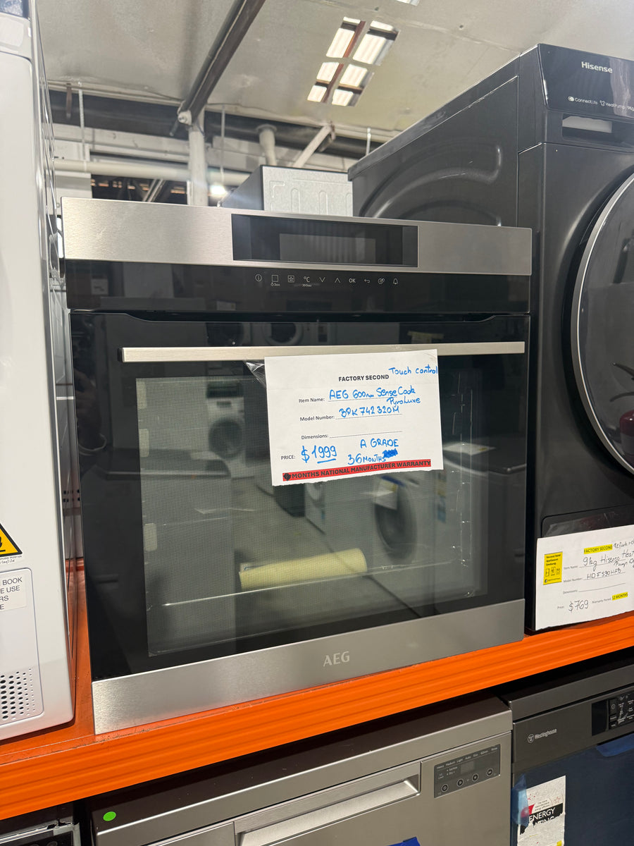 Factory second AEG 60cm SenseCook Multi-Function 16 Pyroluxe™ Oven – Stainless Steel Model: BPK742320M(NAT) - Second Hand Appliances Geebung