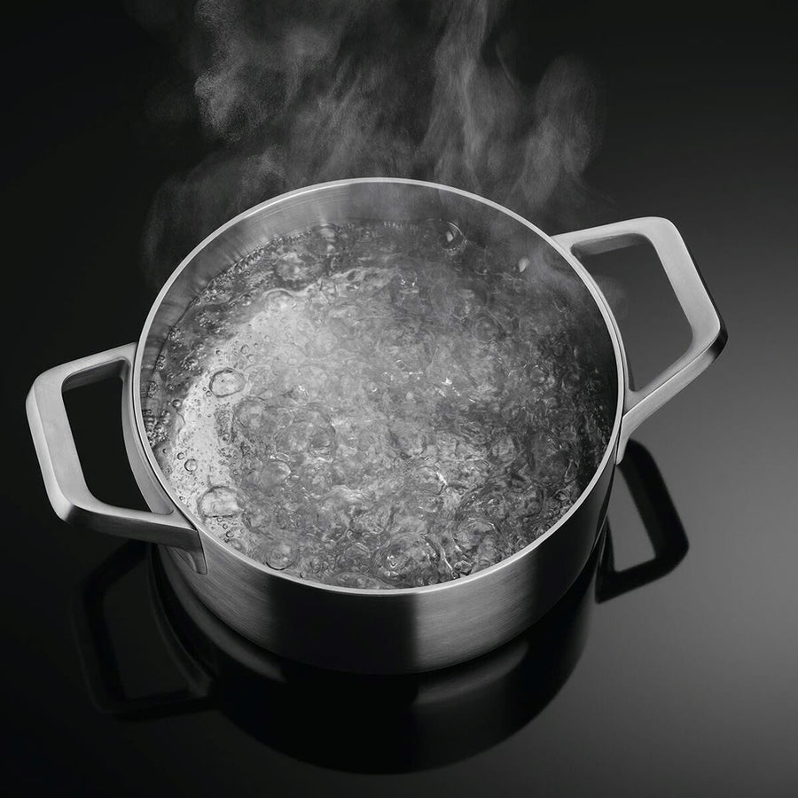 Factory second AEG 80cm TotalFlex Induction Cooktop  Model: IKK86681FB - Second Hand Appliances Geebung