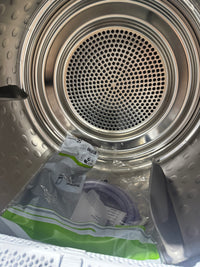 Thumbnail for Factory second AEG 8kg 7000 Series Heat Pump Dryer – T738A4OBC - Second Hand Appliances Geebung