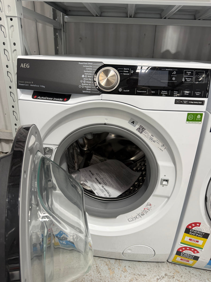 Factory second AEG 9000 Series 10kg Front Load Washing Machine – White LF951608Q - Second Hand Appliances Geebung