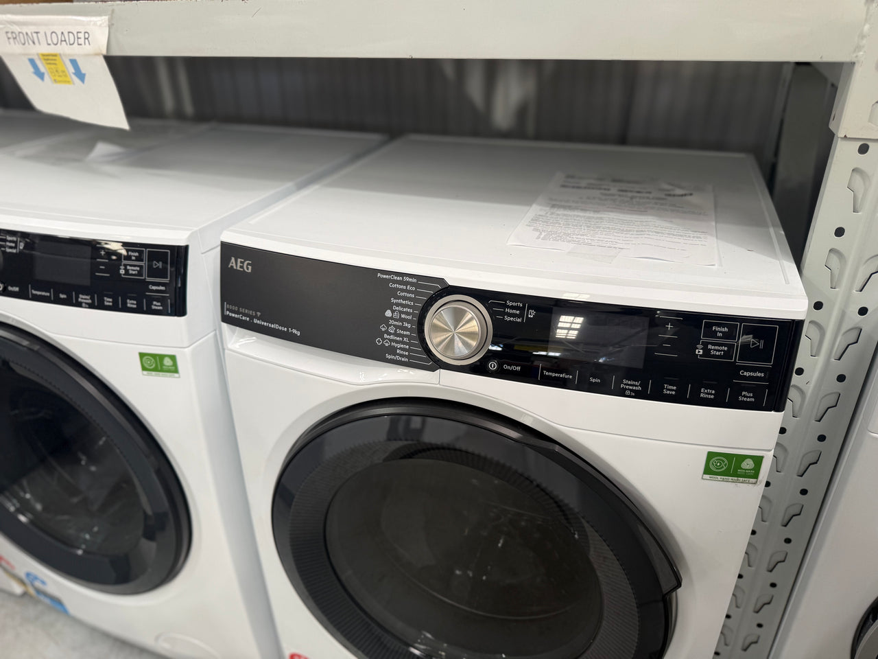 Factory second AEG 9kg 8000 Series Front Load Washing Machine Model: LF8594O8O(NAT) - Second Hand Appliances Geebung