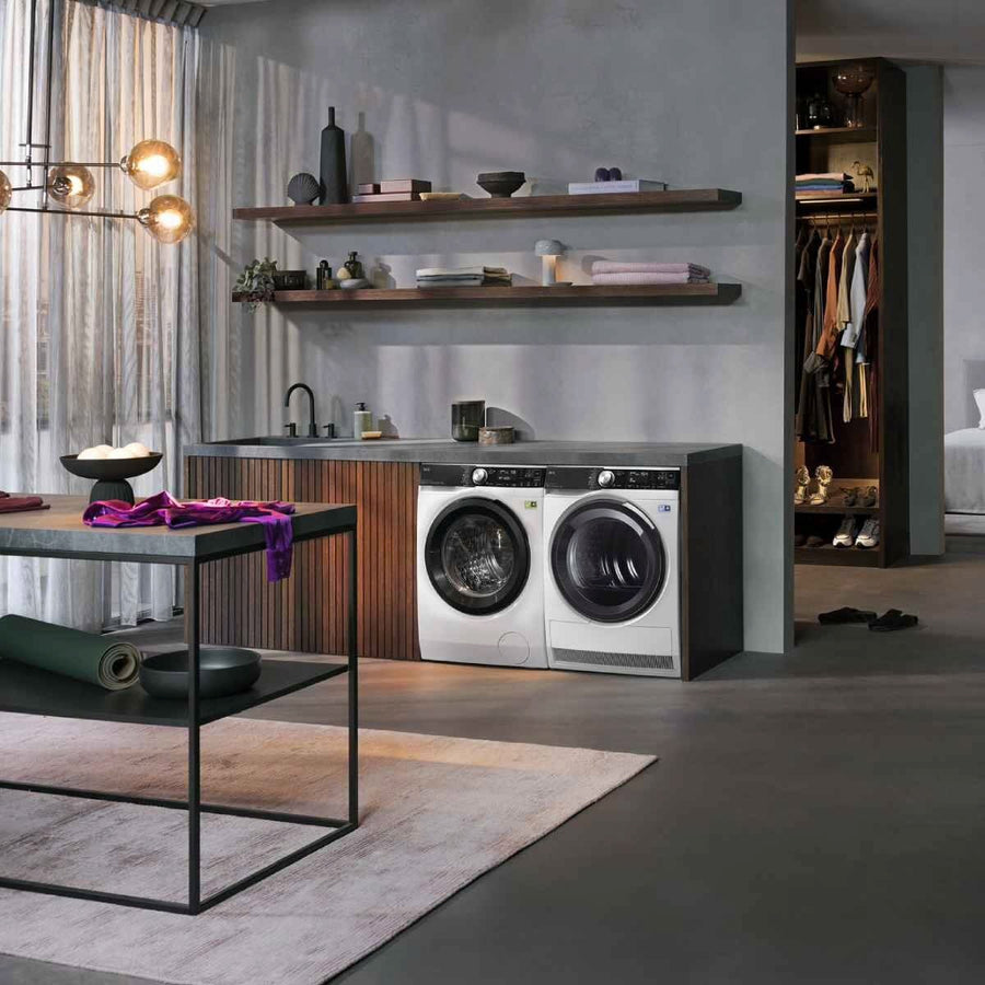 Factory second AEG 9kg 8000 Series Front Load Washing Machine Model: LF8594O8O(NAT) - Second Hand Appliances Geebung