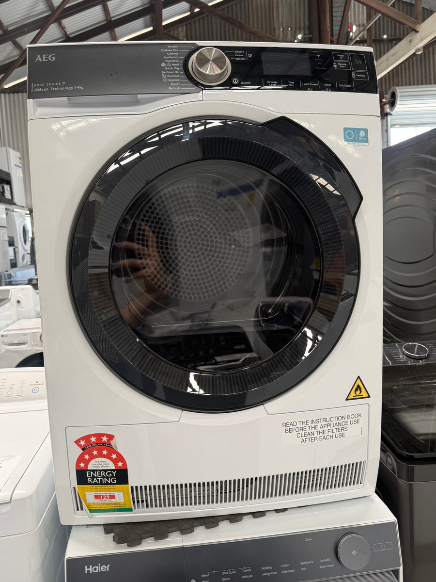 Factory second AEG 9kg 8000 Series Heat Pump Dryer – T859M6OBC - Second Hand Appliances Geebung