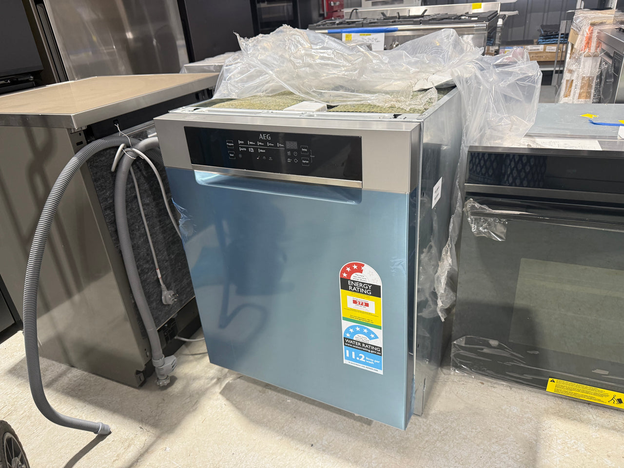 Factory second AEG FFE93800PM 60cm built-under stainless steel dishwasher - Second Hand Appliances Geebung