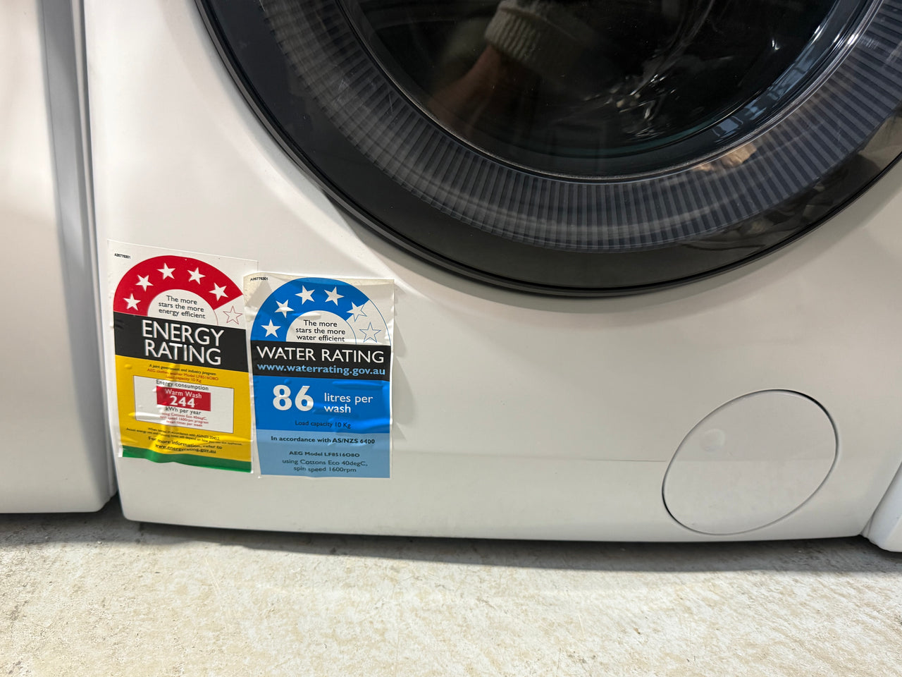 Factory second AEG LF8516O8O 10kg Front Load Washing Machine - Second Hand Appliances Geebung